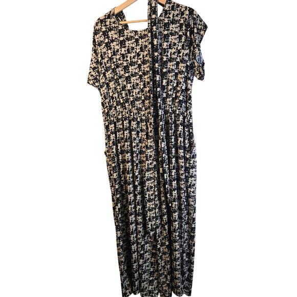 Kaileigh Black & White Print Jumper, Size 1X – Flowy & Flattering [0044] - Picture 2 of 7